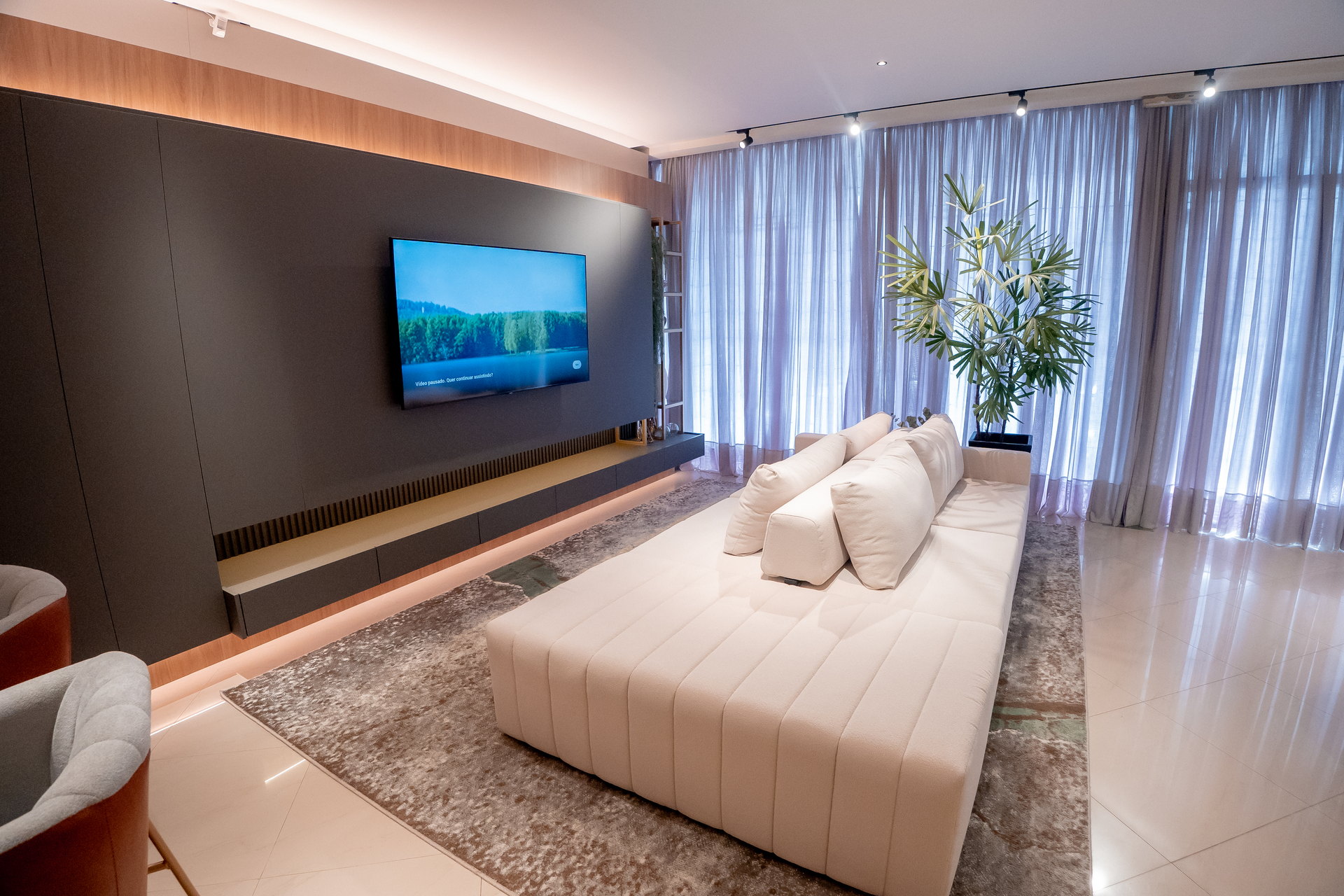 Sala com móveis planejados em Caxias do Sul